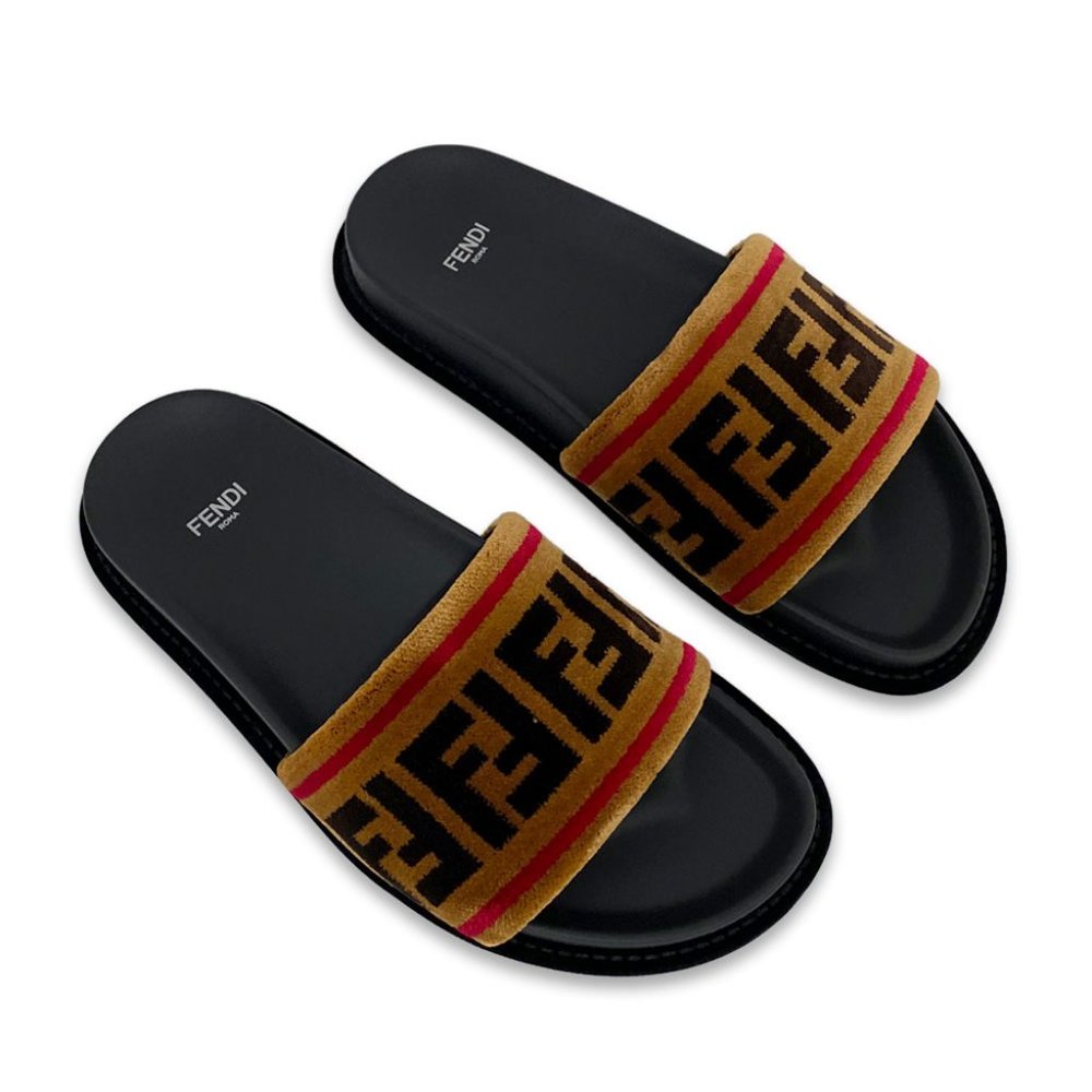 Fendi FF Logo Pool Slides